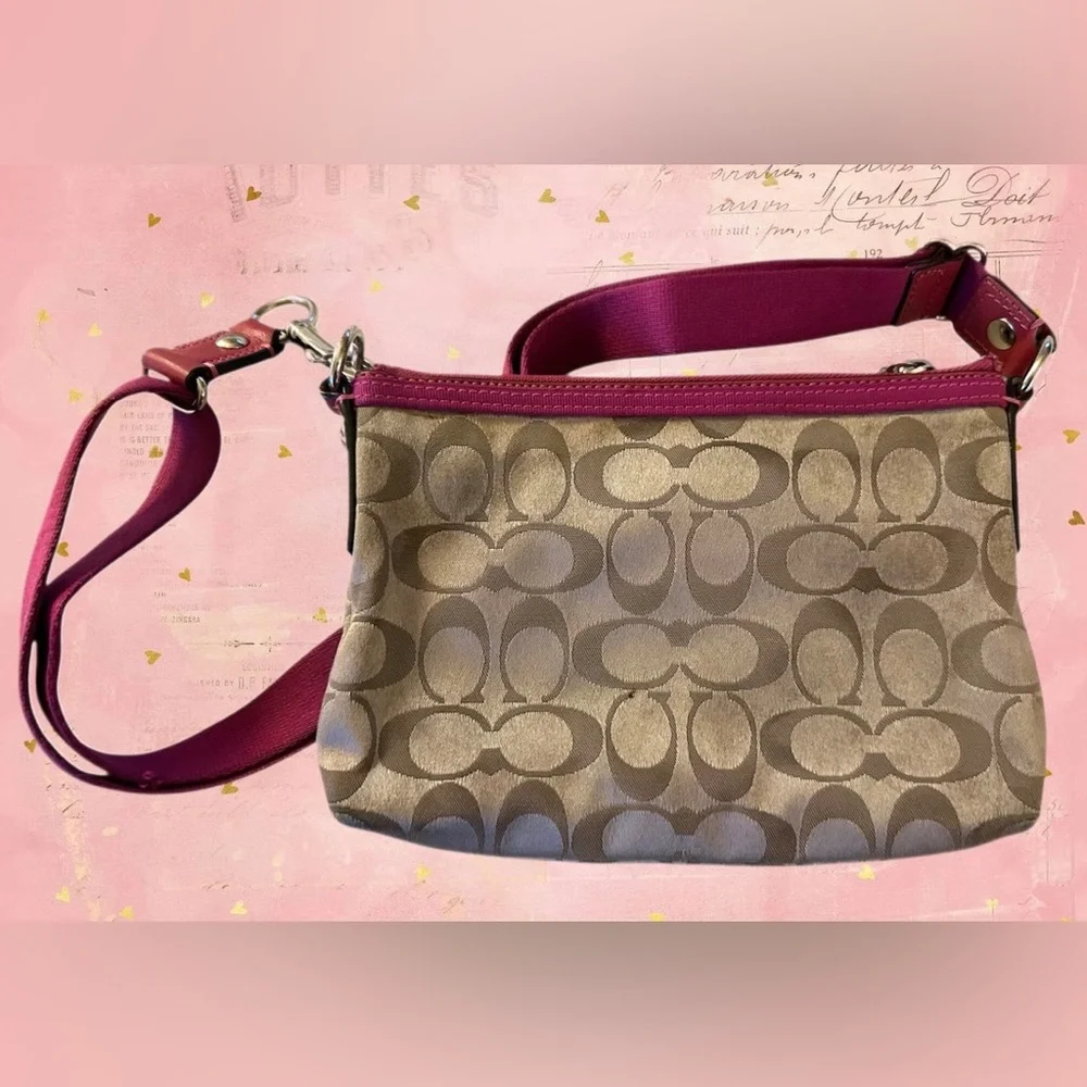 Coach Poppy Signature C Crossbody in Tan with Fuchsia- RARE Y2K Vintage
